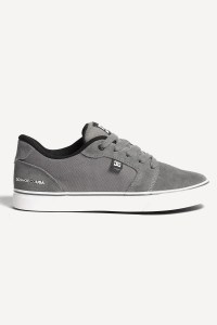 TÊNIS_marca_DC_linha_ANVIL_LA_cor_grey_cinza_sukata_brazil_maua_moda_skatista_streetwear_ (1)